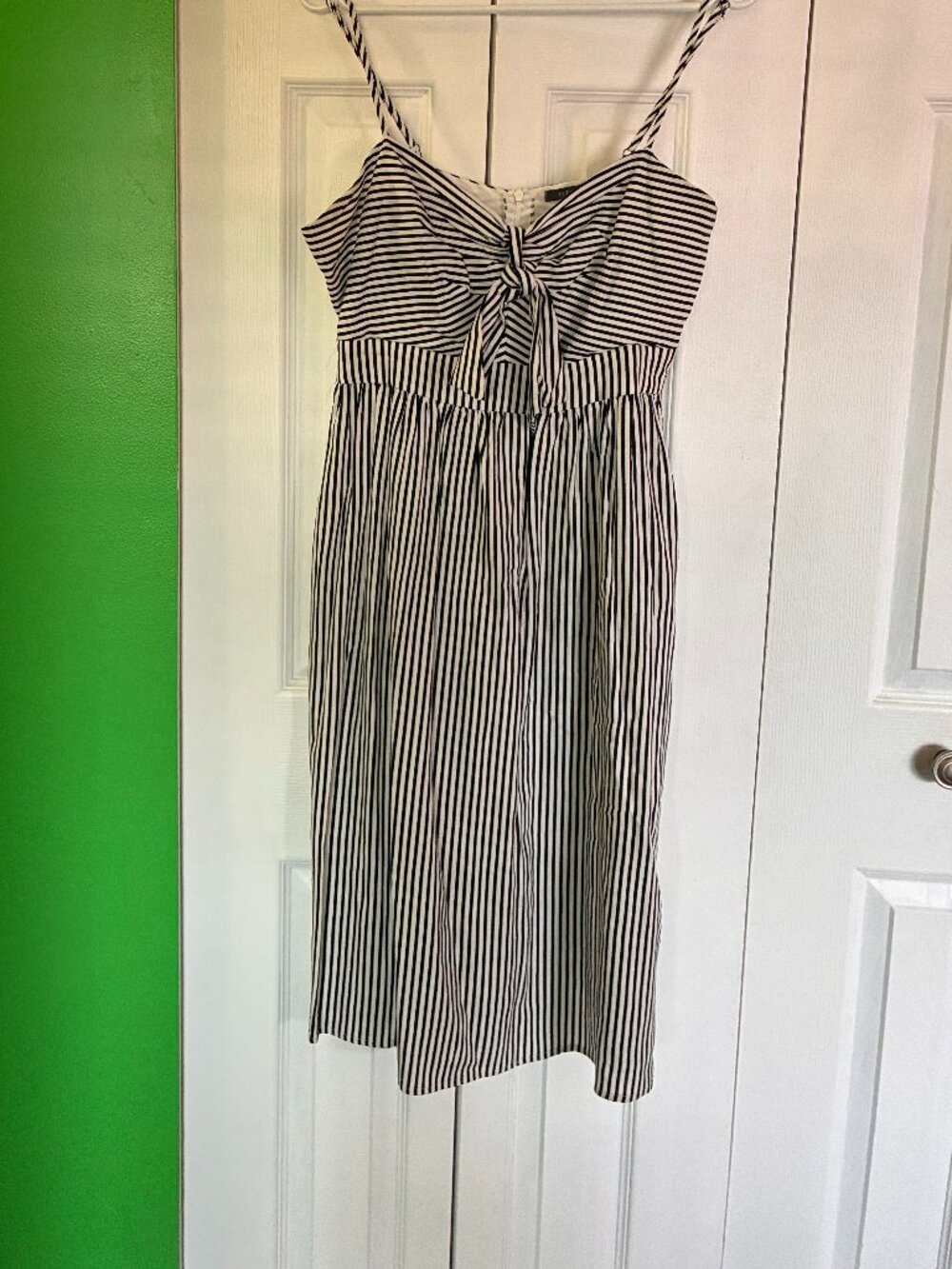 Suzy Shier Sundress Size M/L